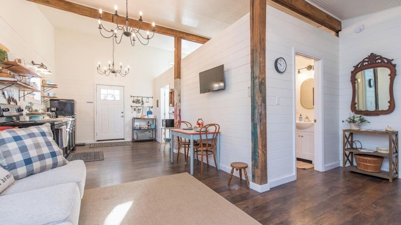 Photo of Livingroom in Harrodsburg