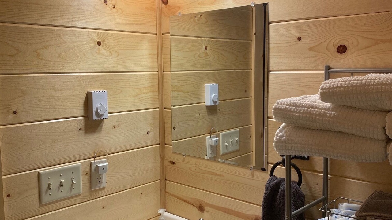 Photo of Bathroom in Ojibwa