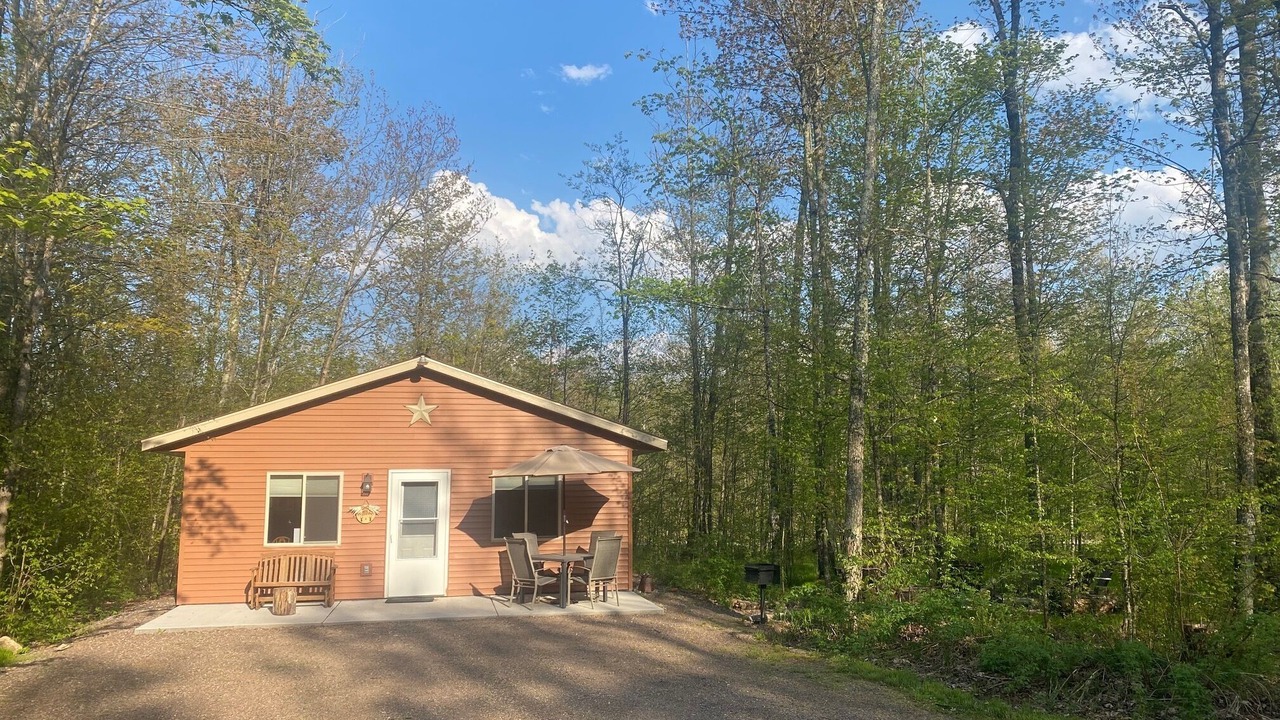 Photo of Outdoor in Ojibwa