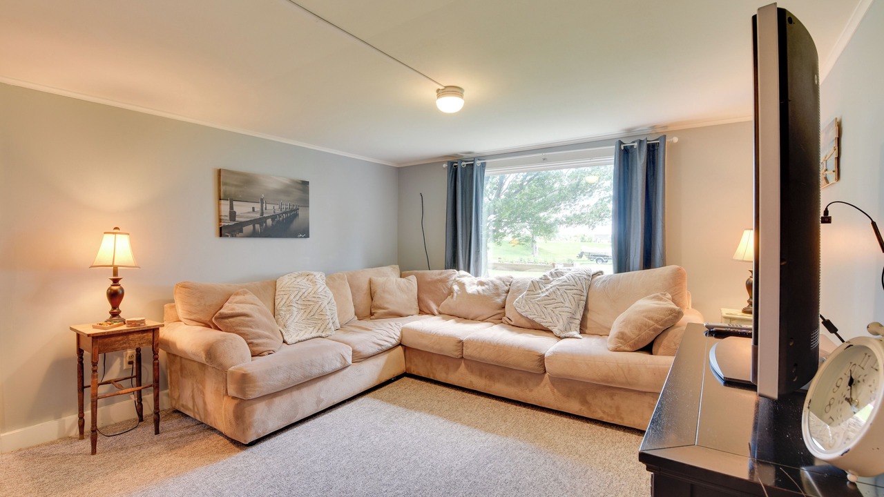 Photo of Livingroom in West Swanton
