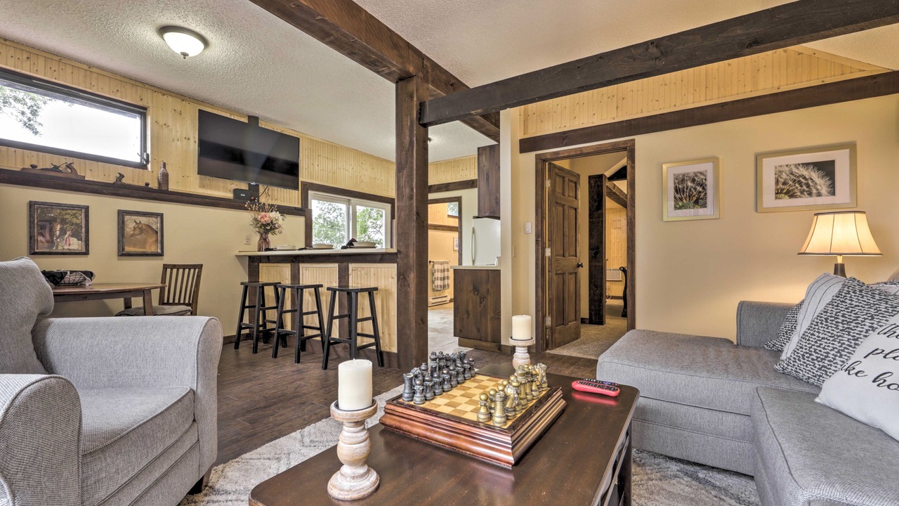 Photo of Livingroom in Montville