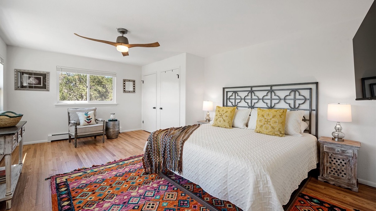 Photo of Bedroom in Northeast Santa Fe
