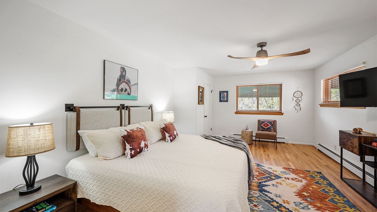 Photo of Bedroom in Northeast Santa Fe