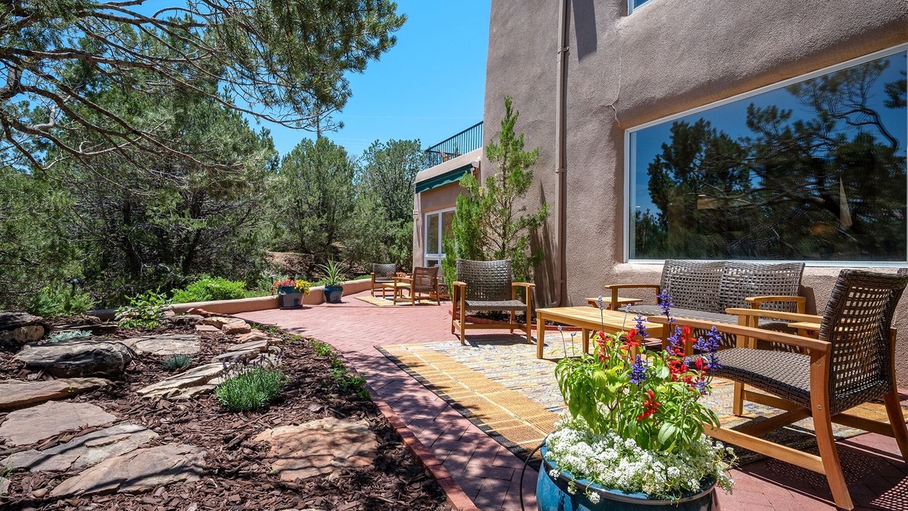 Photo of Patio Balcony in Northeast Santa Fe