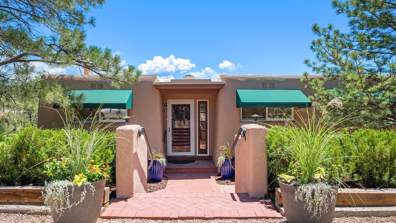 Photo of Outdoor in Northeast Santa Fe