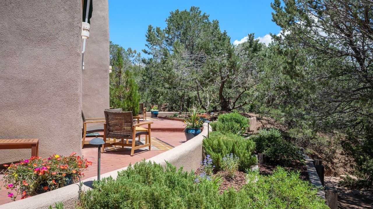 Photo of Patio Balcony in Northeast Santa Fe