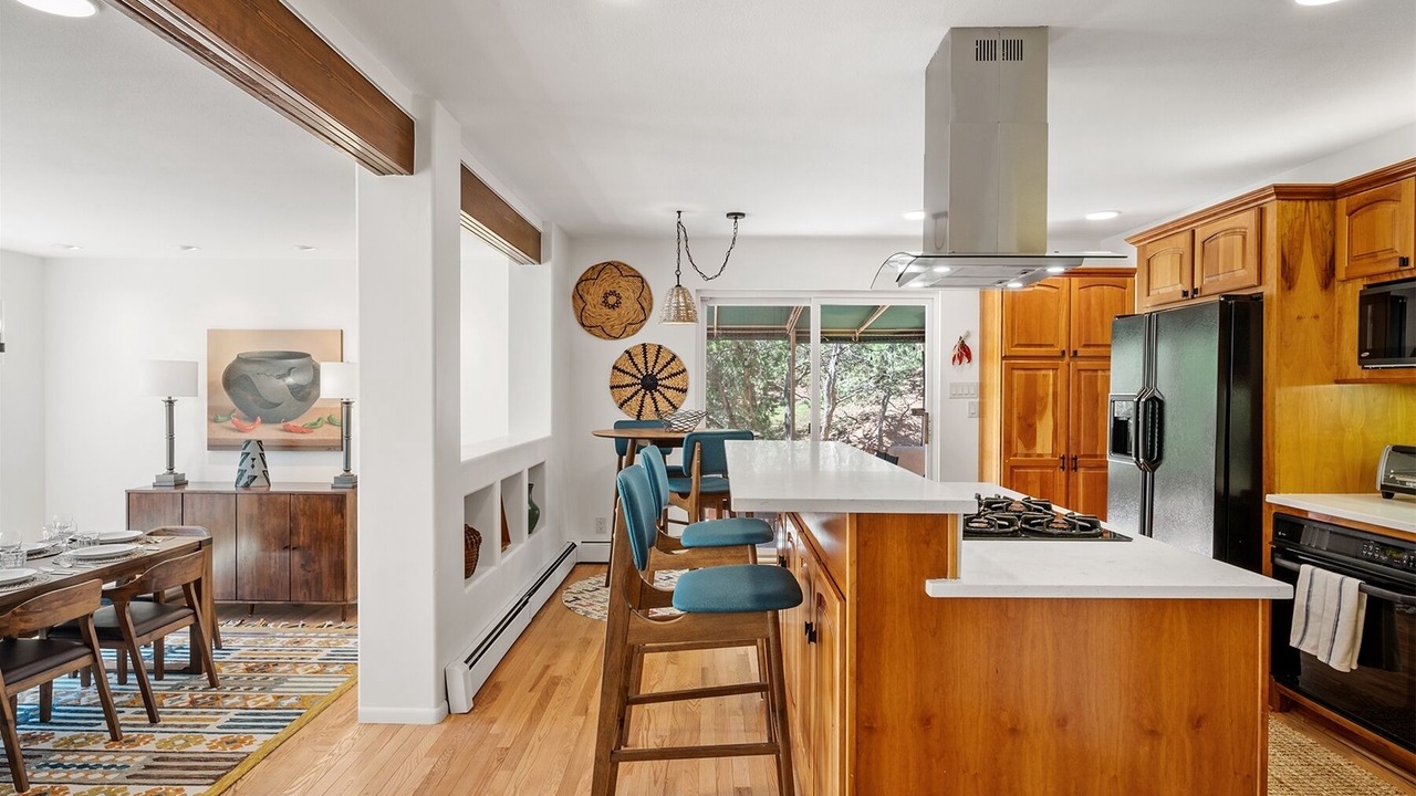 Photo of Kitchen in Northeast Santa Fe