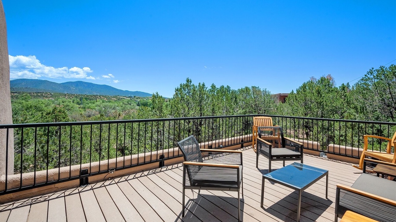 Photo of Patio Balcony in Northeast Santa Fe