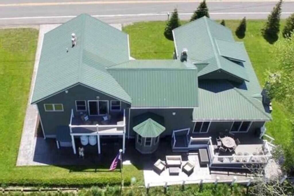 Photo of Others in Port Ontario