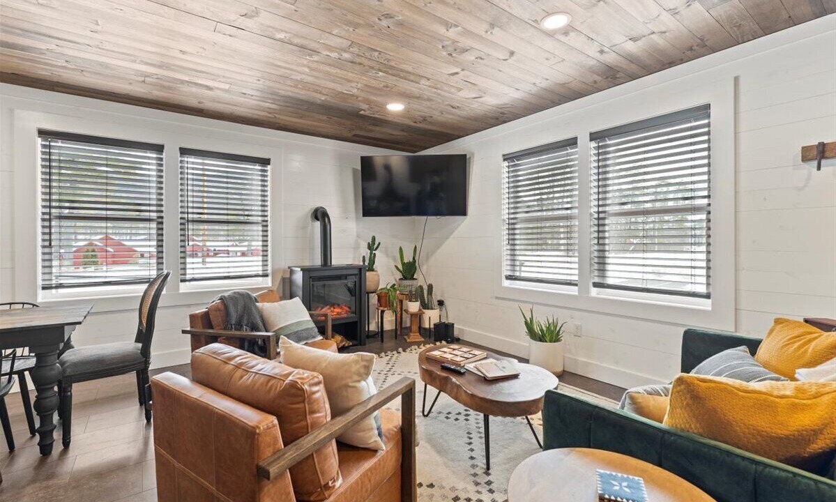 Photo of Bedroom in Lake George
