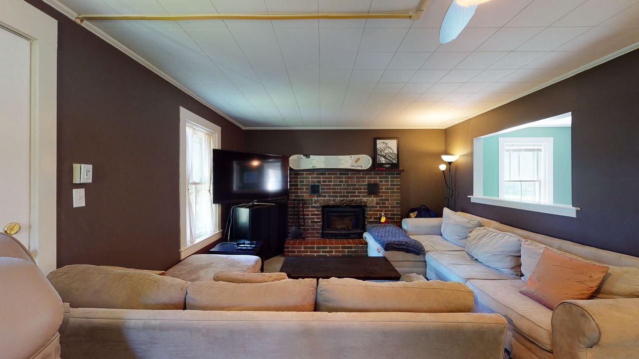 Photo of Livingroom in Montgomery Center