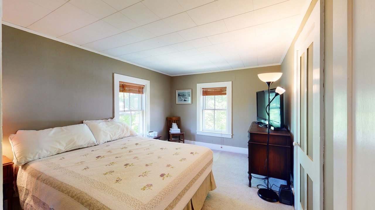 Photo of Bedroom in Montgomery Center