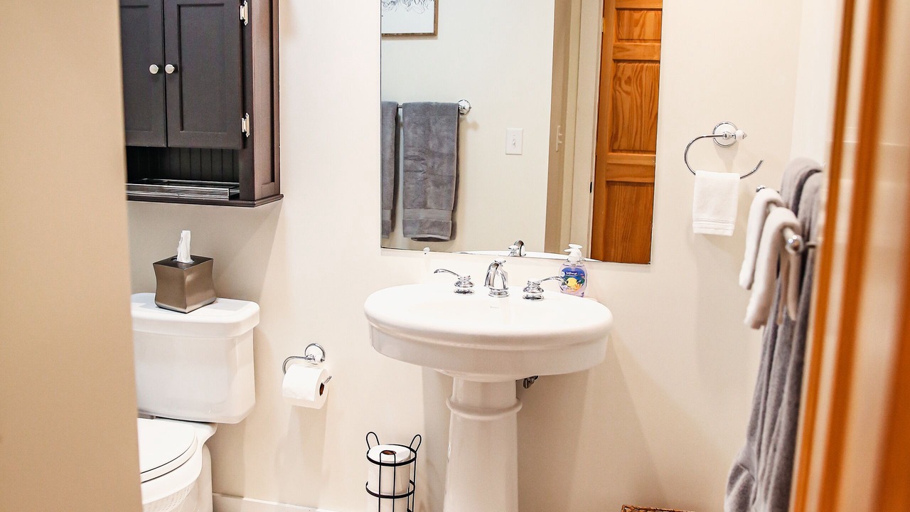 Photo of Bathroom in Jay