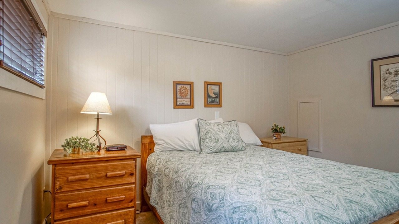 Photo of Bedroom in Snowshoe