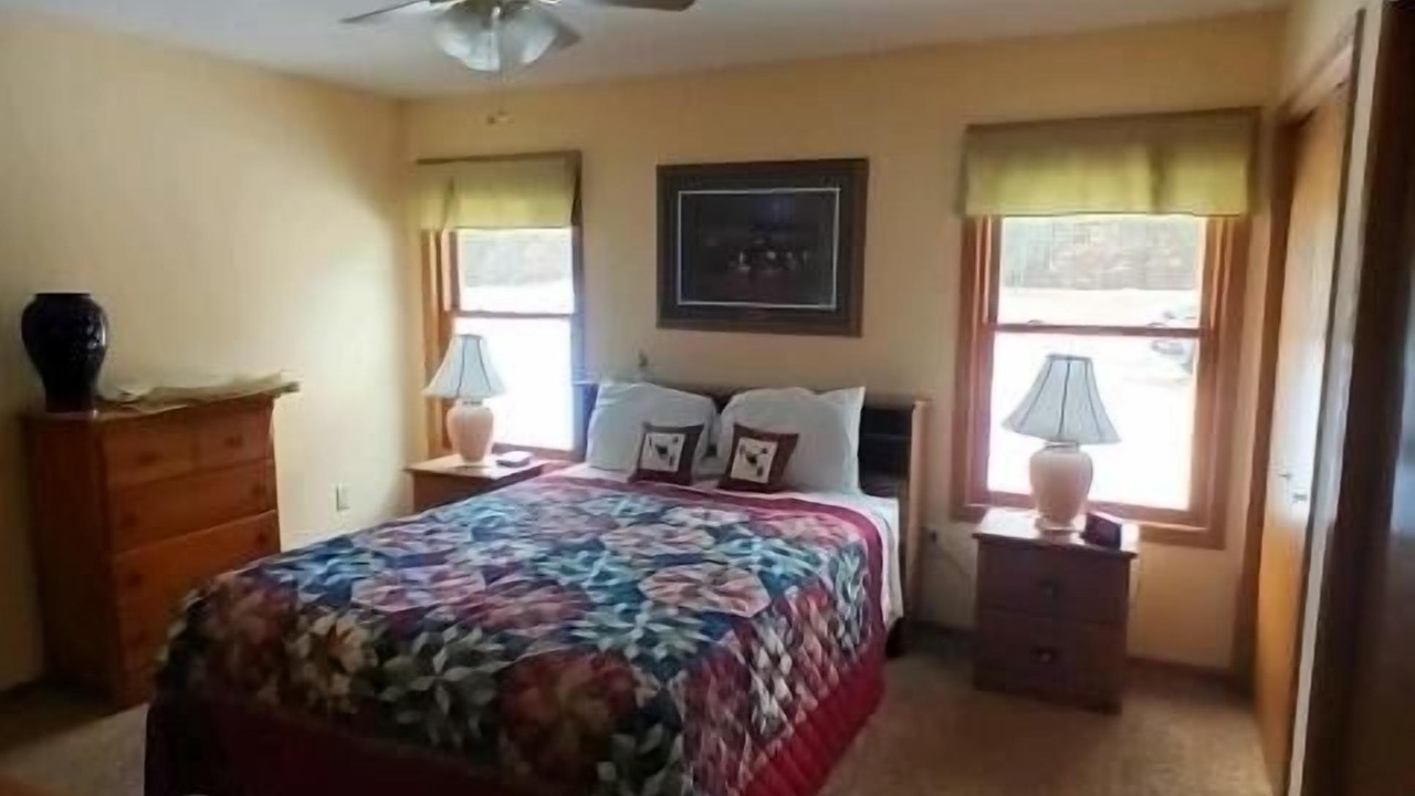 Photo of Bedroom in Markville