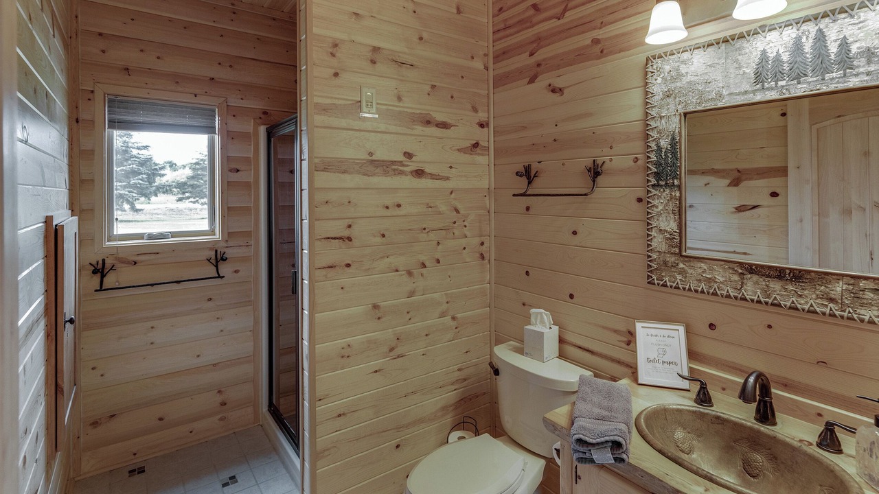 Photo of Bathroom in Aitkin