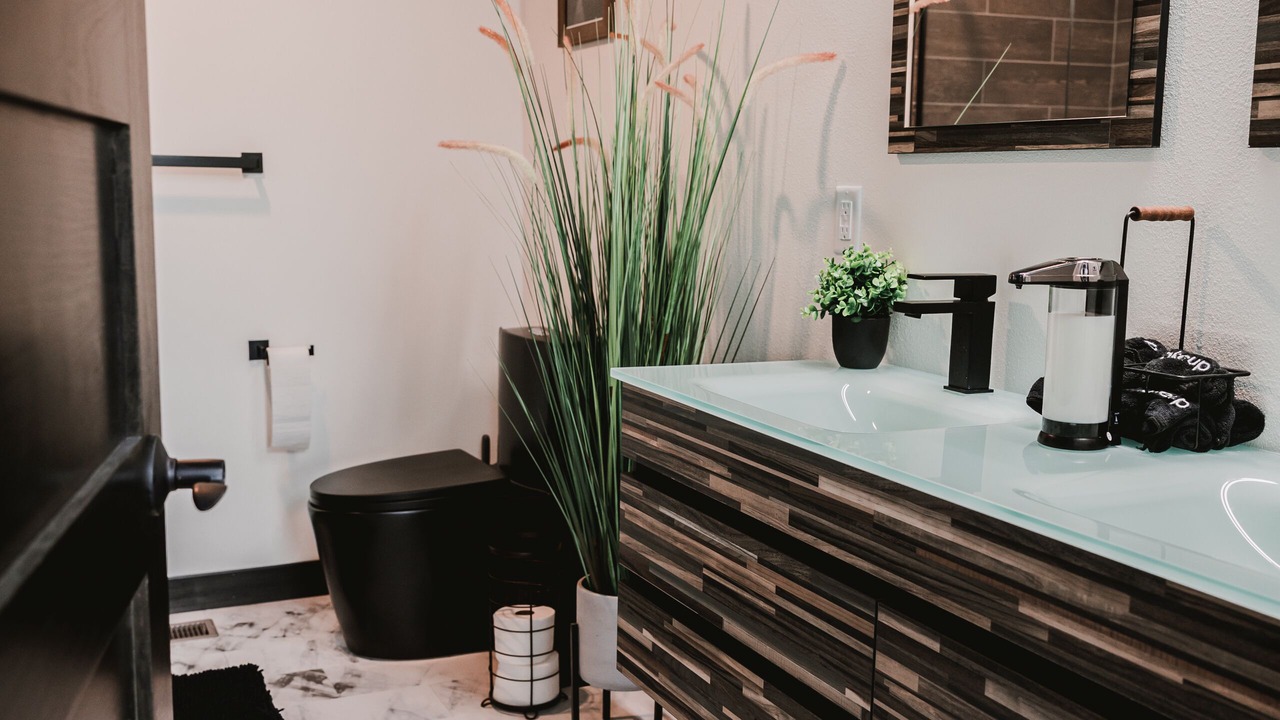 Photo of Bathroom in New Auburn