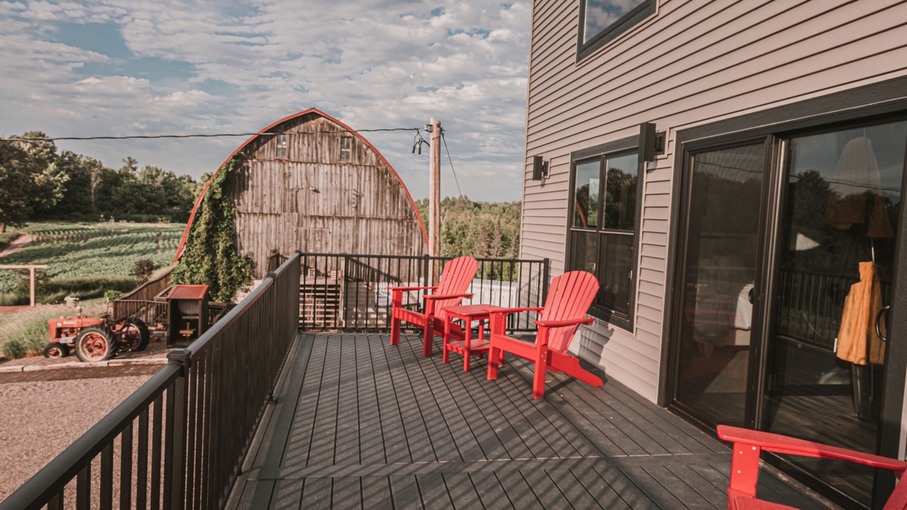 Photo of Patio Balcony in New Auburn
