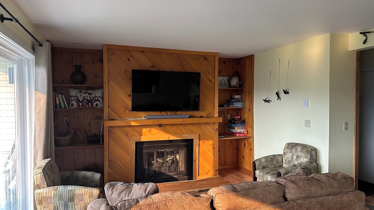 Photo of Livingroom in Bolton Valley