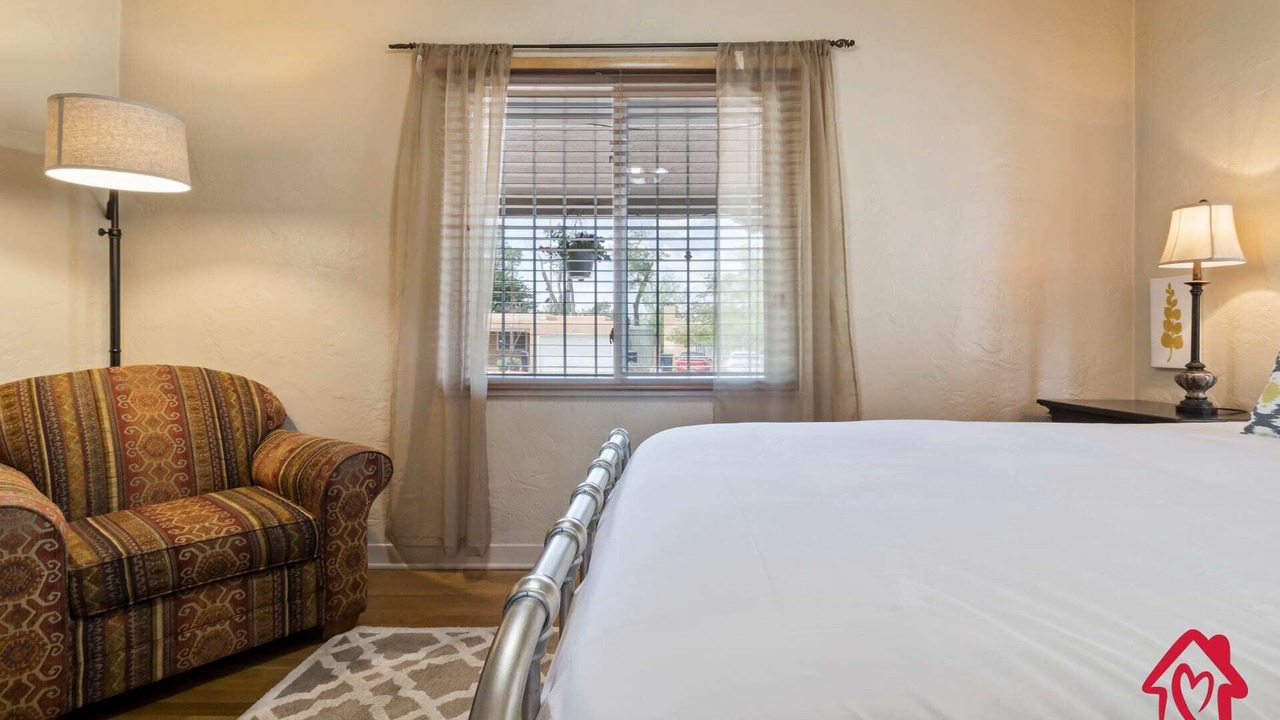 Photo of Bedroom in Nob Hill