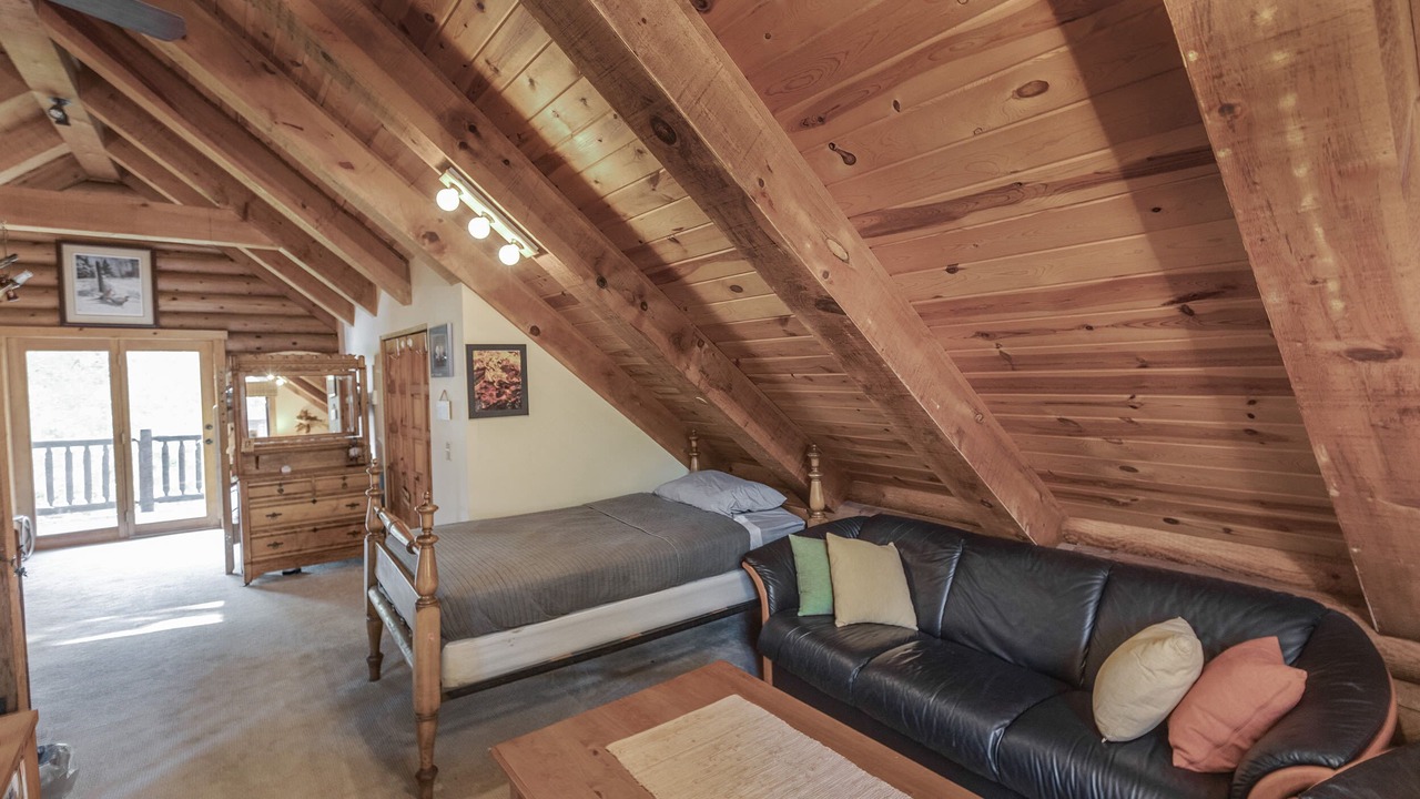Photo of Livingroom in Garrison