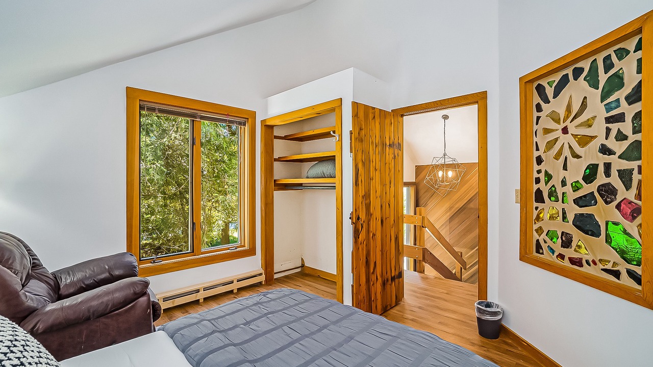 Photo of Bedroom in Benzonia