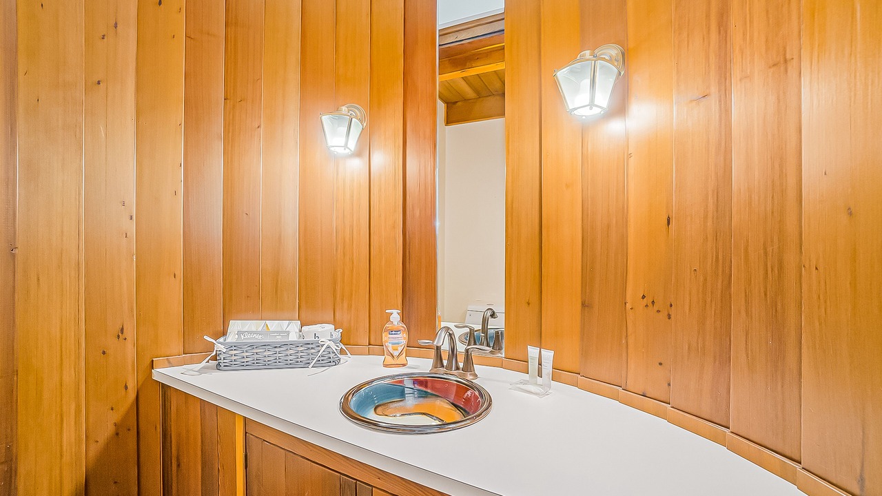 Photo of Bathroom in Benzonia