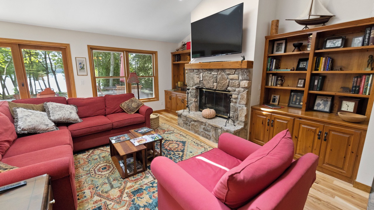 Photo of Livingroom in Gills Rock