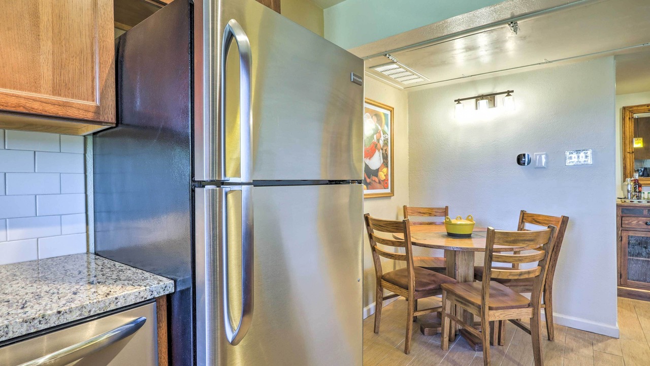 Photo of Kitchen in Northeast Santa Fe