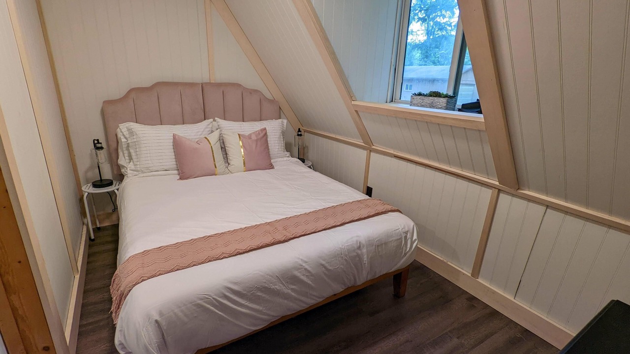 Photo of Bedroom in Sumner