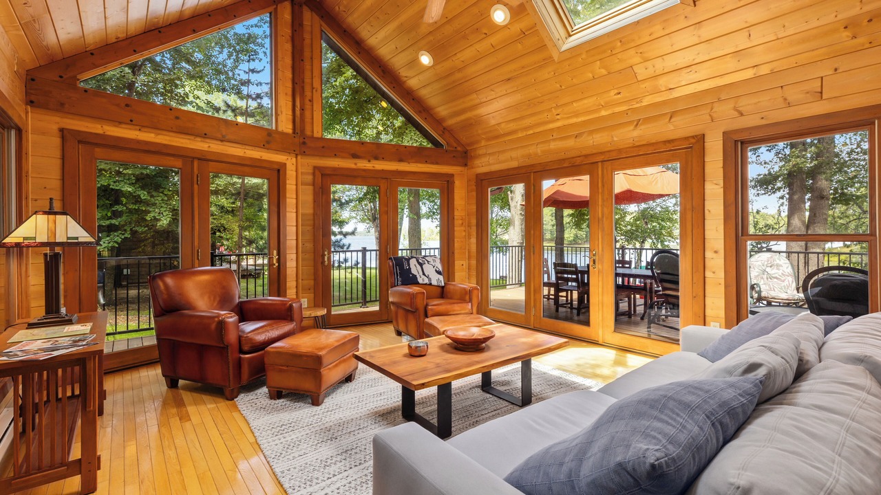Photo of Livingroom in Crosslake
