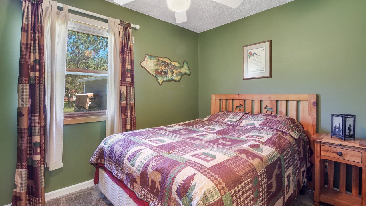 Photo of Bedroom in Wild Oak