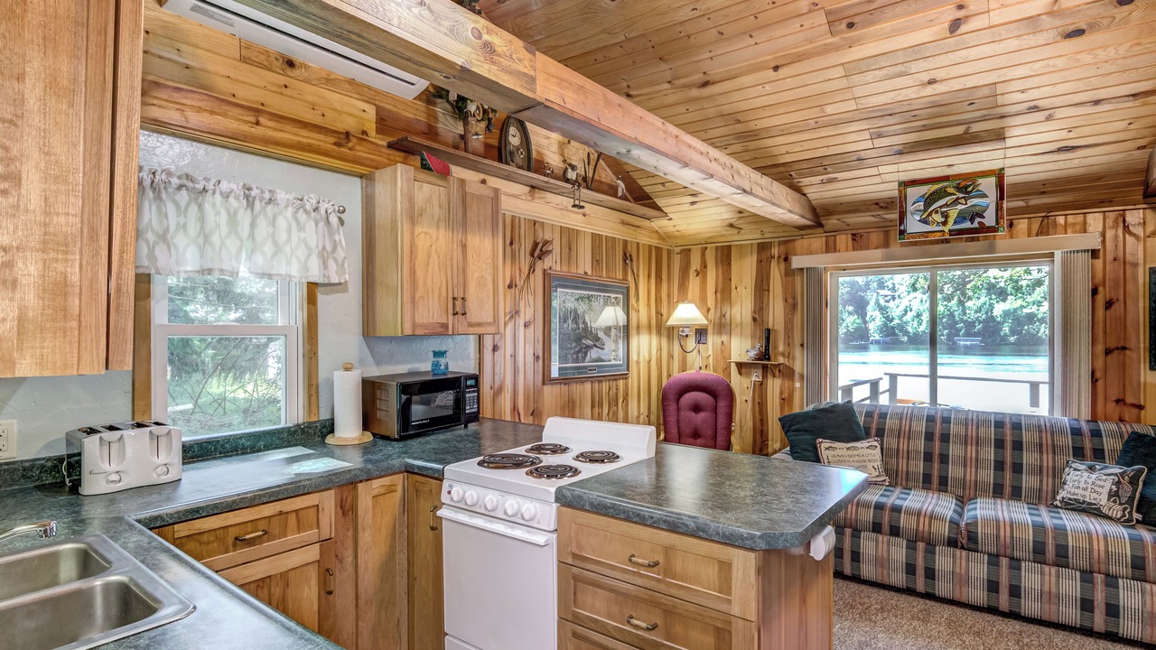 Photo of Kitchen in Holcombe