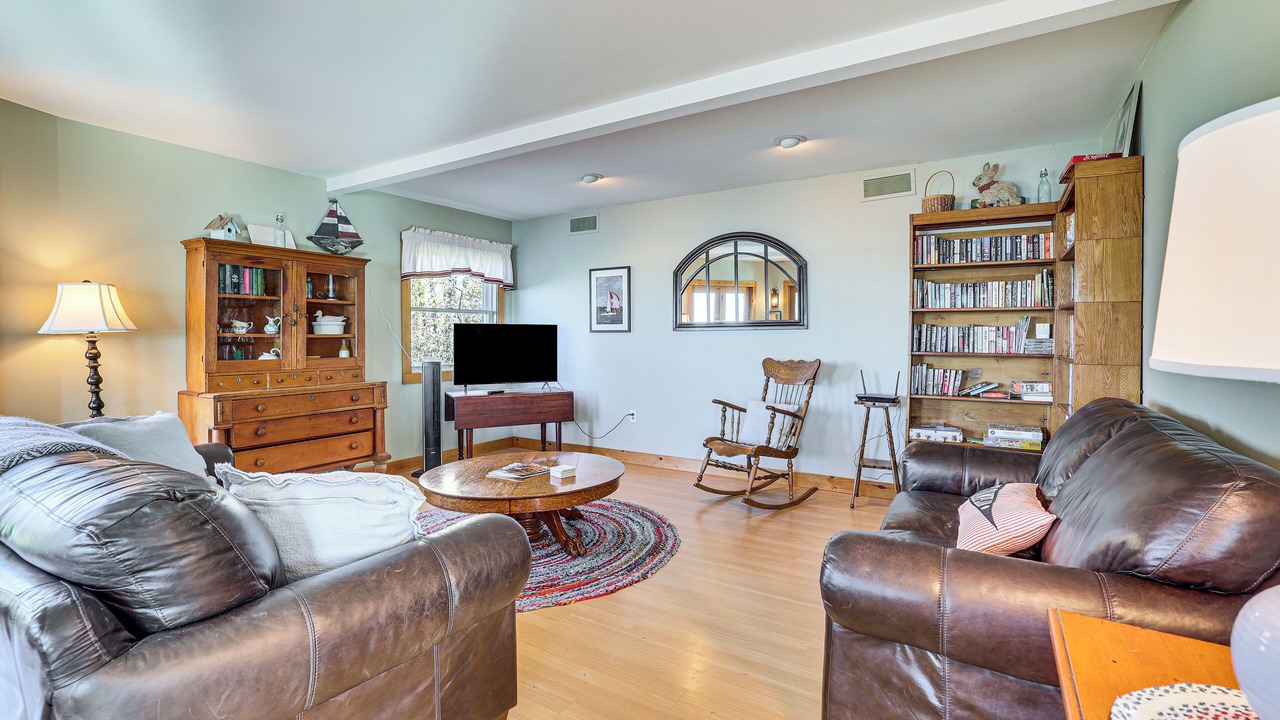Photo of Bedroom in Alburg