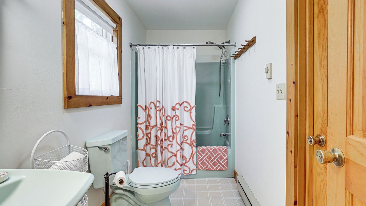 Photo of Bathroom in Alburg