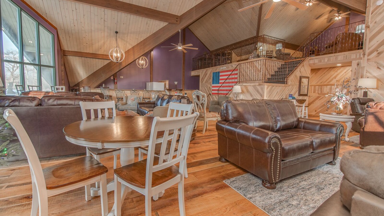 Photo of Bedroom in Clear Lake