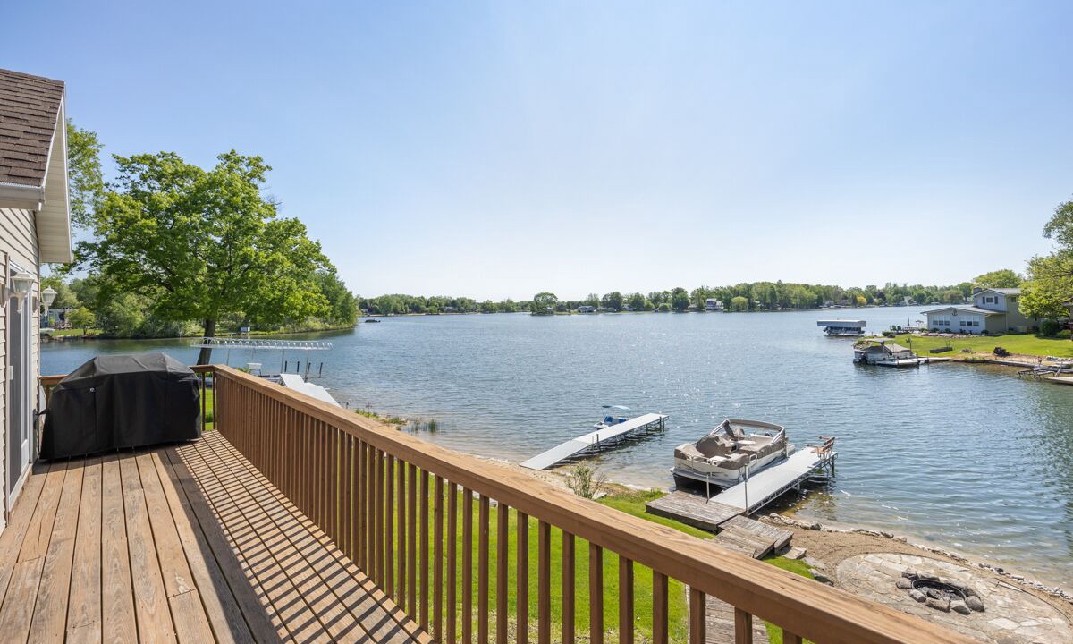 Photo of Outdoor in Canadian Lakes