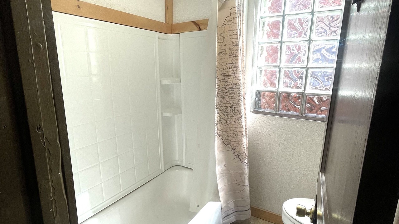 Photo of Bathroom in Kyle
