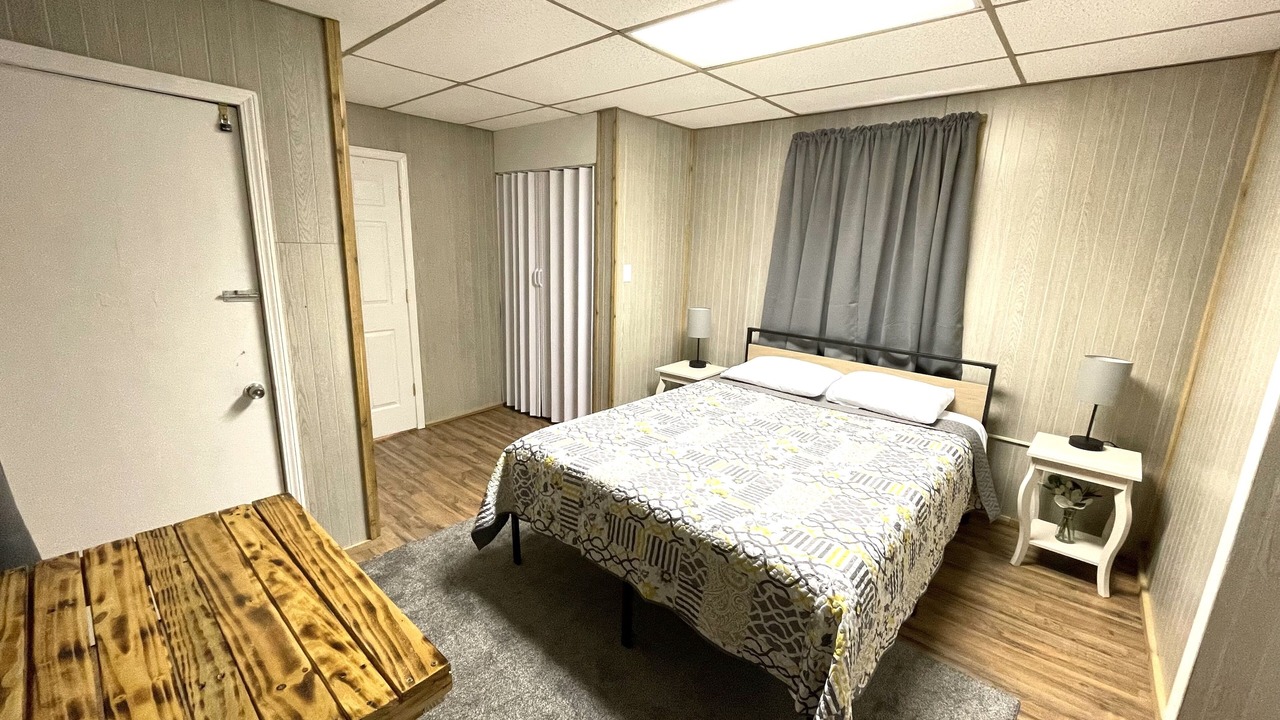 Photo of Bedroom in Kyle