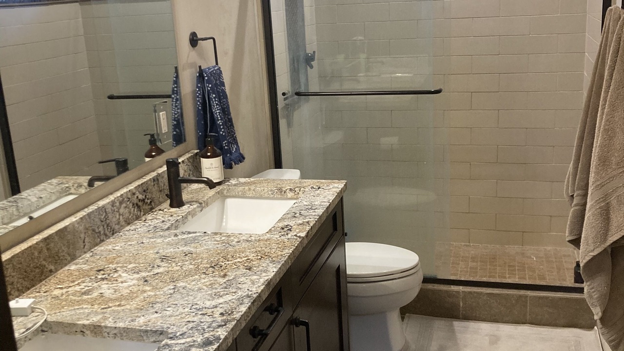 Photo of Bathroom in Albuquerque