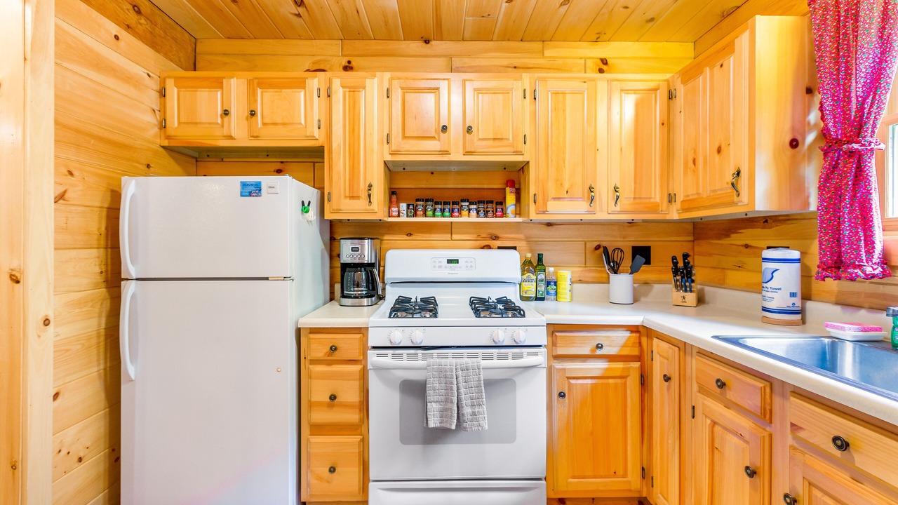 Photo of Kitchen in Schroon Lake