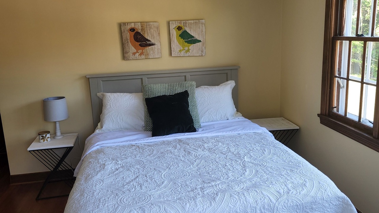 Photo of Bedroom in Elizabethtown