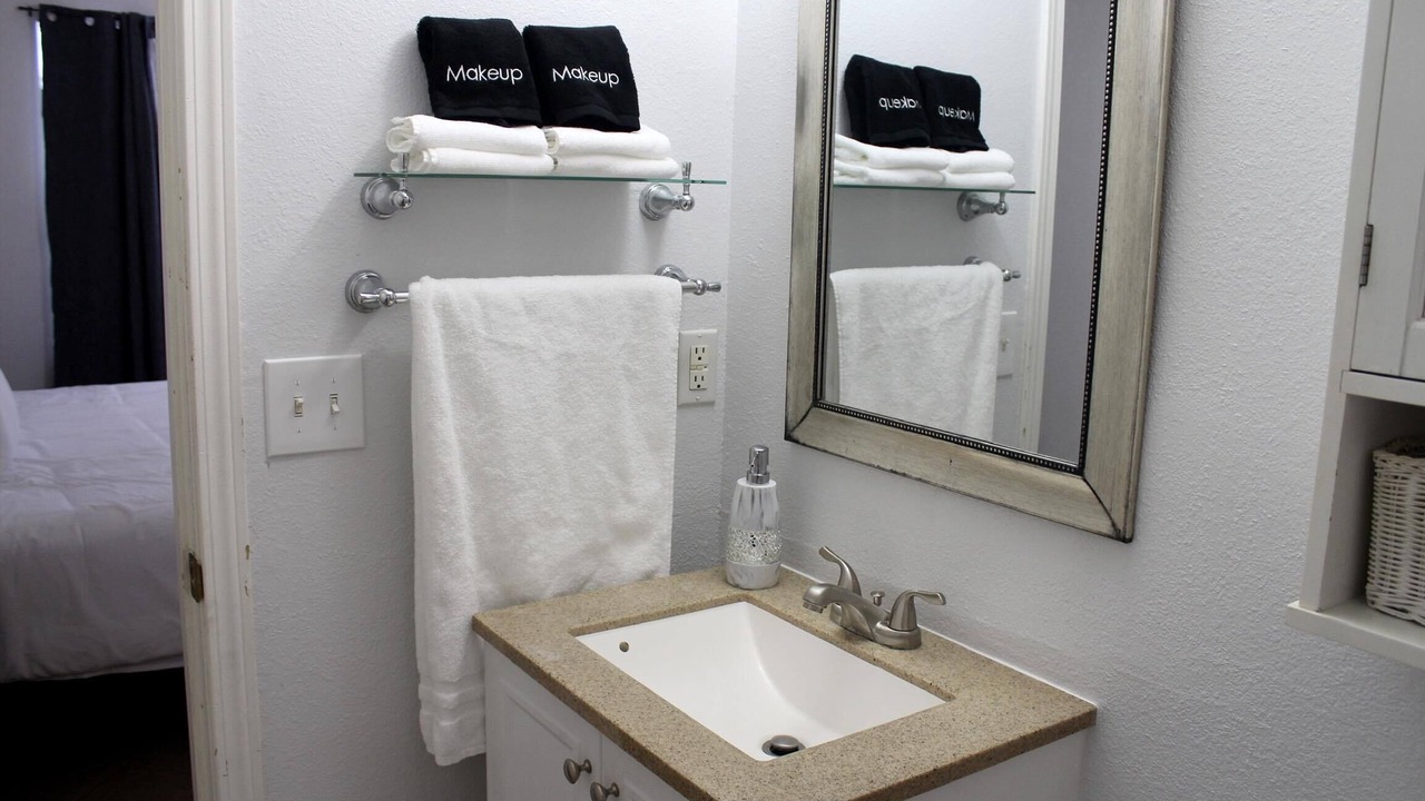 Photo of Bathroom in Albuquerque