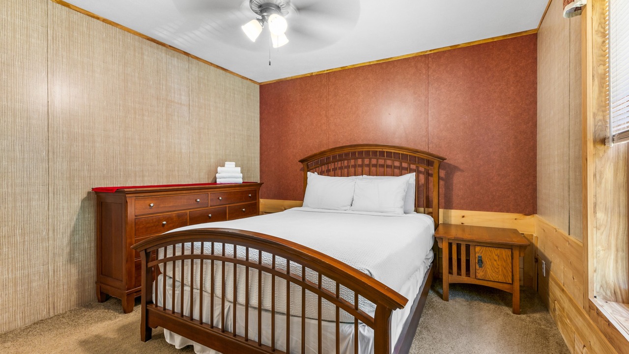 Photo of Bedroom in Schroon Lake