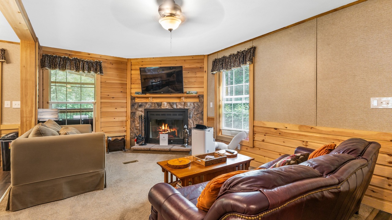 Photo of Livingroom in Schroon Lake