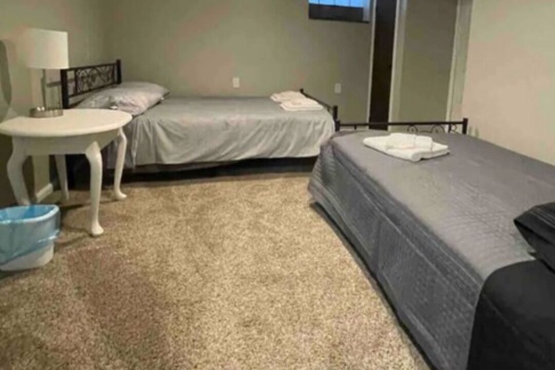 Photo of Bedroom in Westside Connection