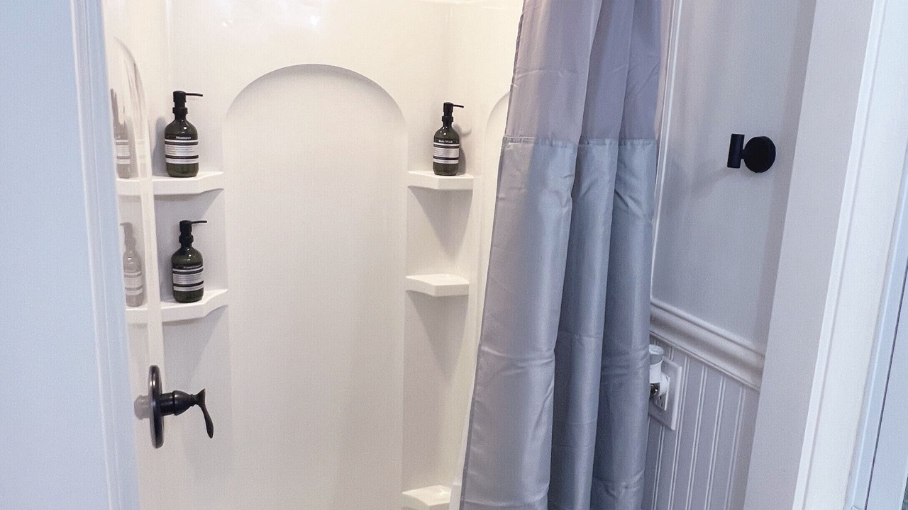 Photo of Bathroom in Payne - Phalen