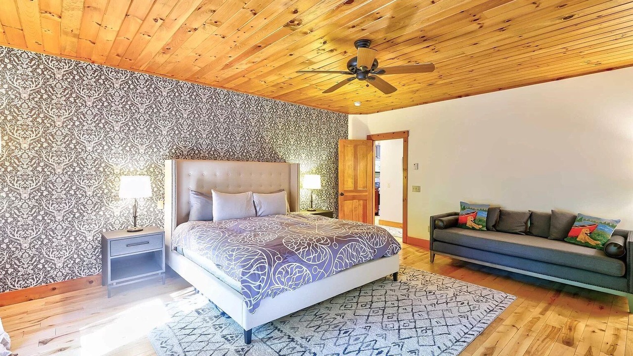 Photo of Bedroom in Stowe