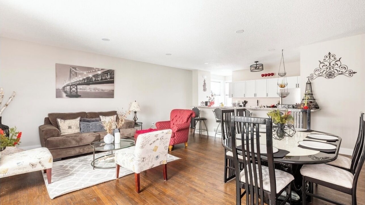 Photo of Livingroom in Whittier