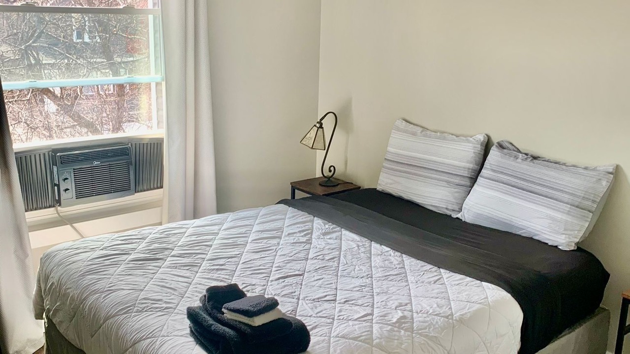 Photo of Bedroom in Whittier